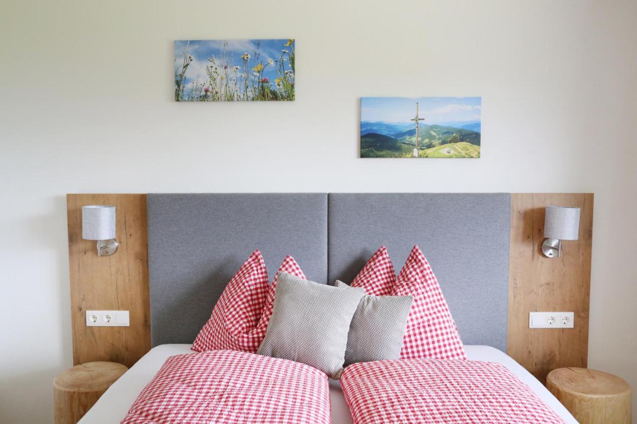 Appartement Lindbichlhof Urlaub Am Bio Bauernhof à Sankt Johann im Pongau Extérieur photo